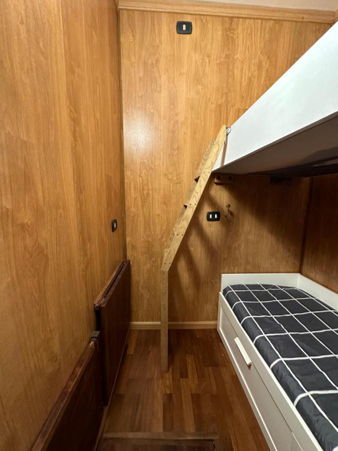 Appartamento Tiny House - Spaccanapoli Esterno foto